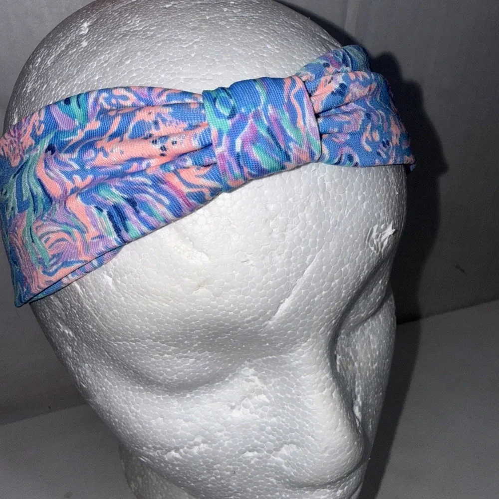 Lilly Pulitzer Twist Wrap Headband Chick Magnet Blue Floral Print Hair Accessory